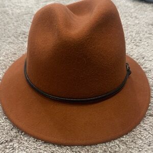 Goorin Bros Women's Rust Brown Felt Fedora with Black Band